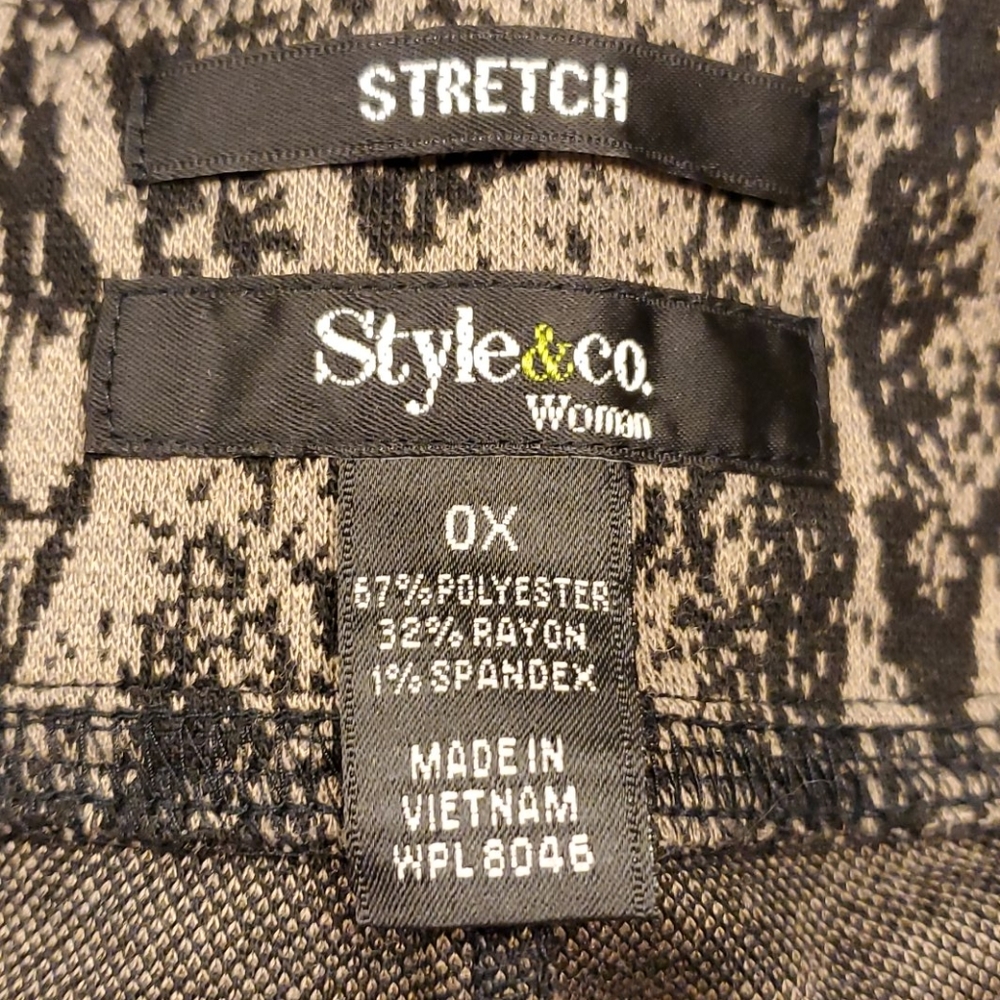 Style and Co Stretch Black Brown Snake Skirt 0X NWT - Picture 6 of 10